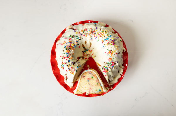 Funfetti Birthday Bundt with Vanilla Glaze - Image 3