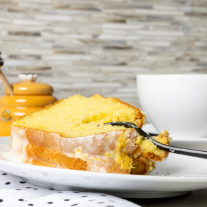 Double Lemon Cake with a Lemon Glaze